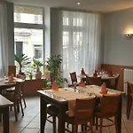 Le Saint Georges 3*